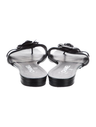 Chanel Interlocking CC Logo Leather Slides