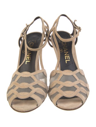 Chanel 2018 Interlocking CC Logo T-Strap Sandals