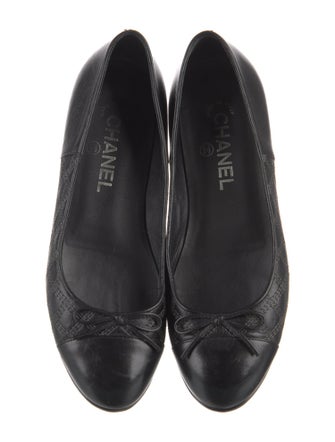 Chanel 2014 Interlocking CC Logo Ballet Flats