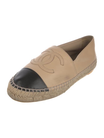 Chanel Interlocking CC Logo Leather Espadrilles