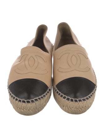 Chanel Interlocking CC Logo Leather Espadrilles