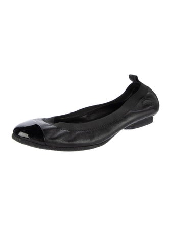 Chanel Interlocking CC Logo Leather Ballet Flats