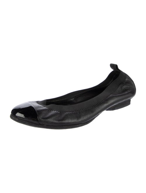 Chanel Interlocking CC Logo Leather Ballet Flats