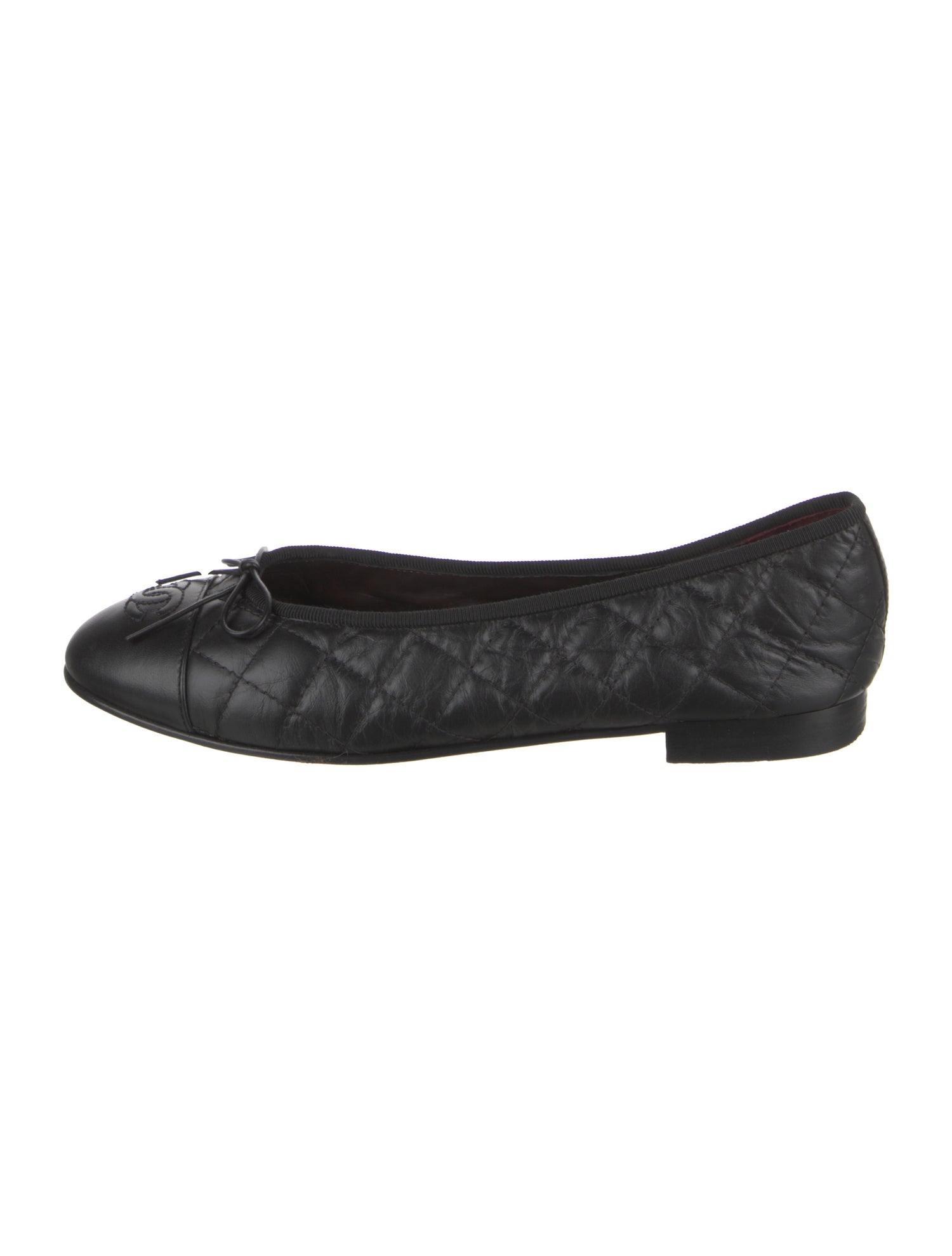 Chanel Interlocking CC Logo Leather Flats