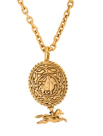 Chanel Vintage CC Horse Medallion Pendant Neckalce