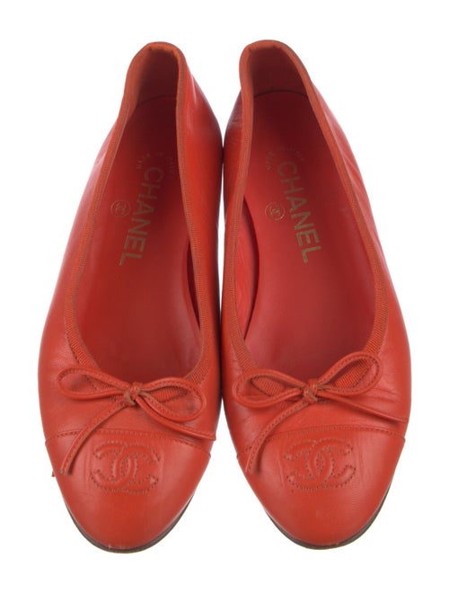 Chanel Interlocking CC Logo Leather Ballet Flats