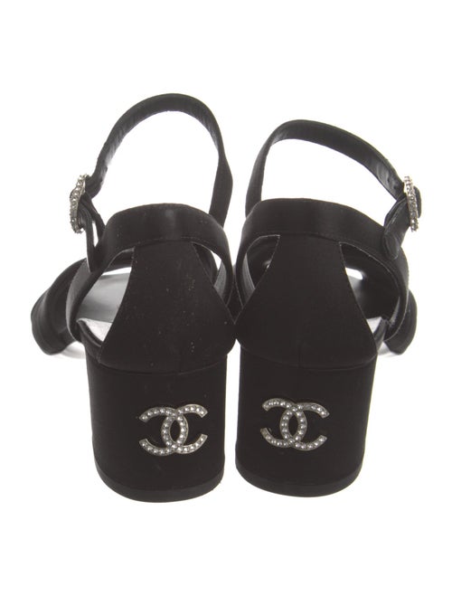 Chanel 2023 Interlocking CC Logo Slingback Sandals