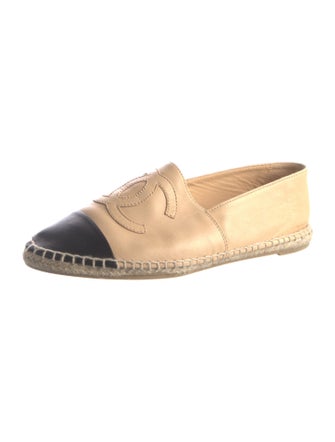 Chanel Interlocking CC Logo Leather Espadrilles