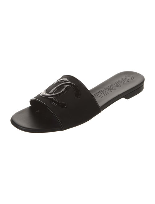 Chanel Interlocking CC Logo Mesh Slides