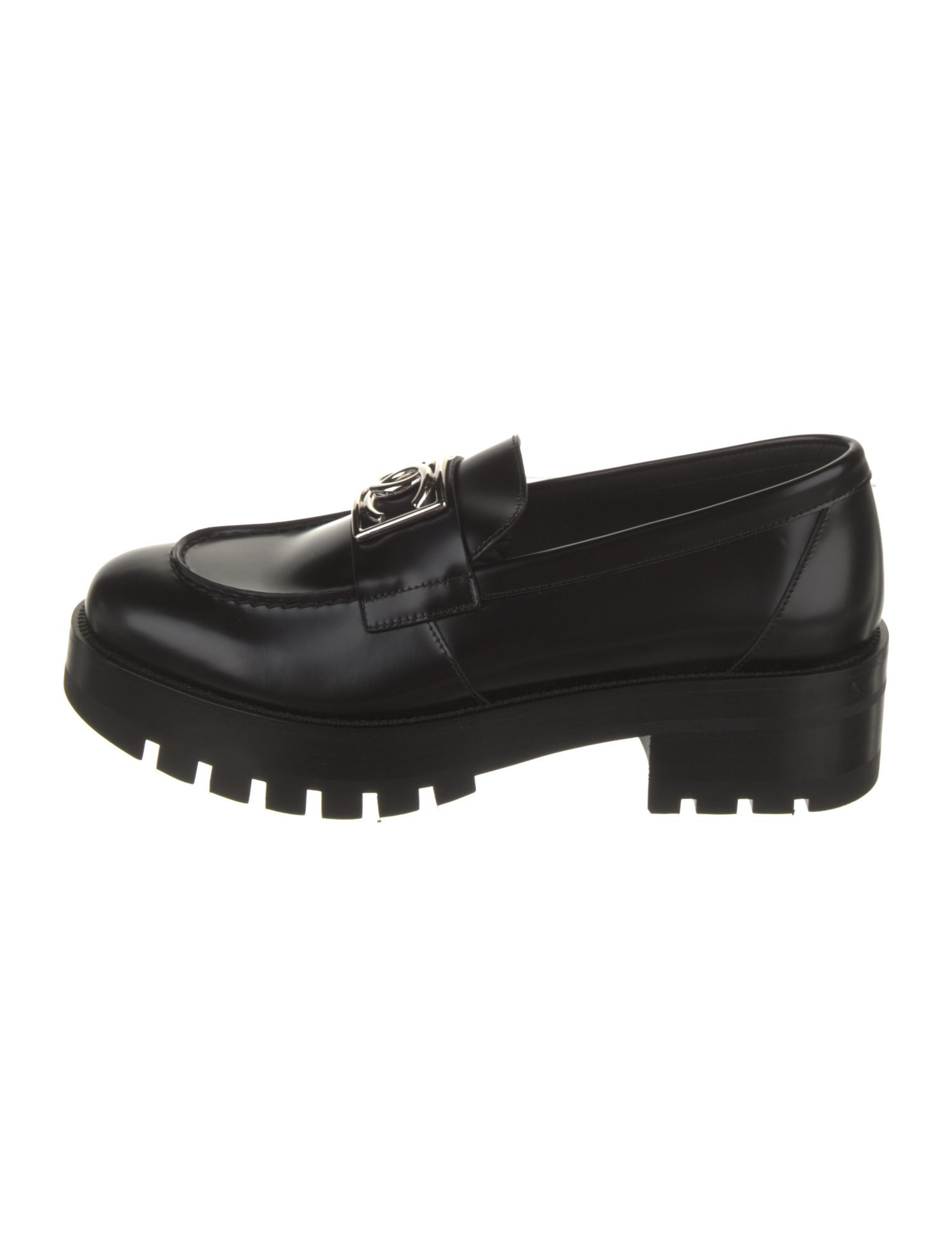 Chanel 2023 Interlocking CC Logo Loafers