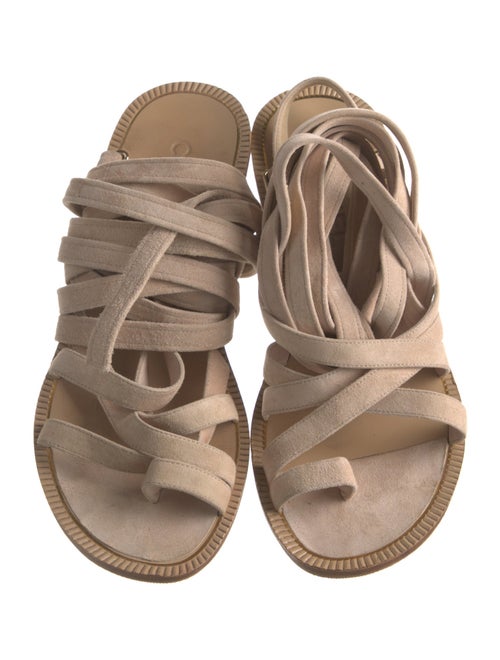 Chanel 2018 Interlocking CC Logo T-Strap Pumps