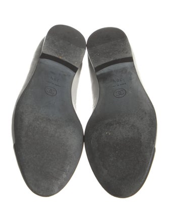 Chanel Interlocking CC Logo Leather Ballet Flats