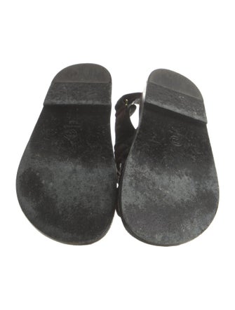 Chanel Interlocking CC Logo Canvas Slides