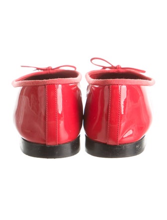 Chanel Interlocking CC Logo Patent Leather Ballet Flats