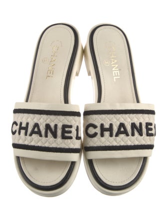 Chanel 2021 Interlocking CC Logo Slides