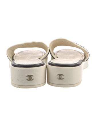 Chanel 2021 Interlocking CC Logo Slides