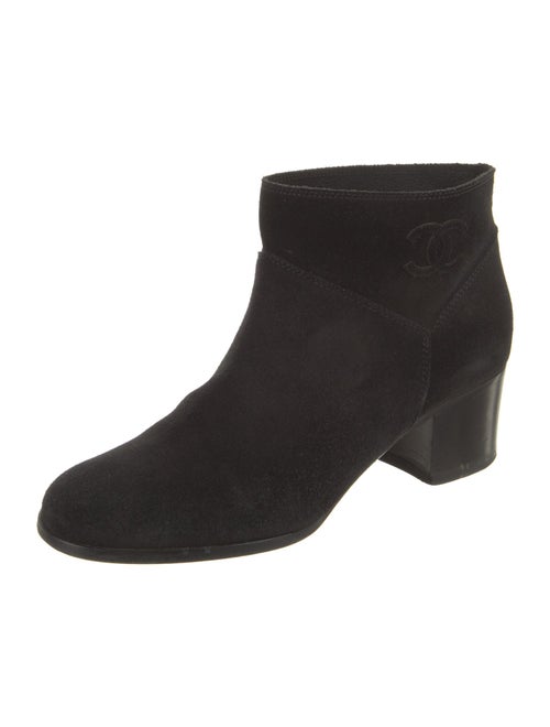 Chanel Interlocking CC Logo Suede Boots