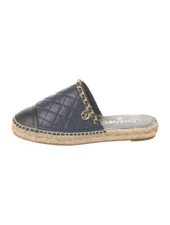 Chanel 2018 Interlocking CC Logo Espadrilles