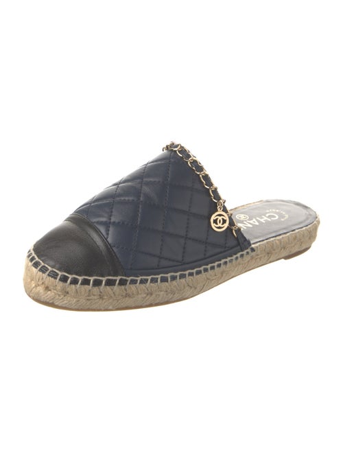 Chanel 2018 Interlocking CC Logo Espadrilles