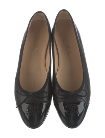 Chanel Interlocking CC Logo Lambskin Ballet Flats
