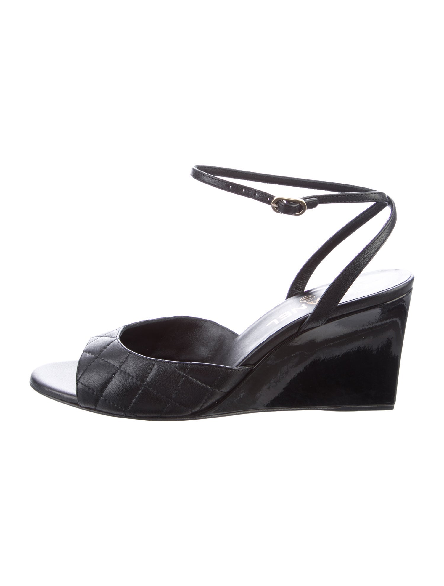 Chanel 2024 Interlocking CC Logo Slingback Sandals