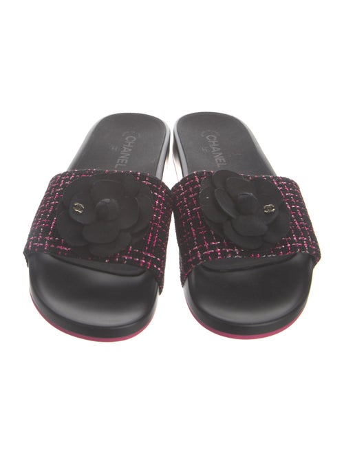 Chanel 2017 Interlocking CC Logo Slides