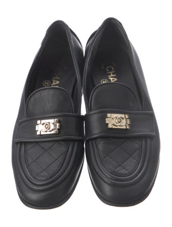 Chanel 2020 Interlocking CC Logo Loafers