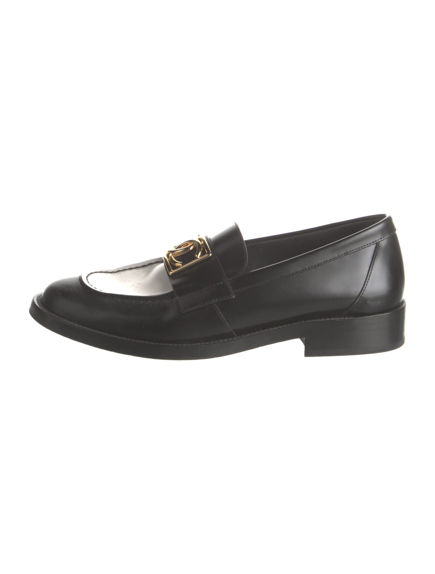 Chanel 2023 Interlocking CC Logo Loafers