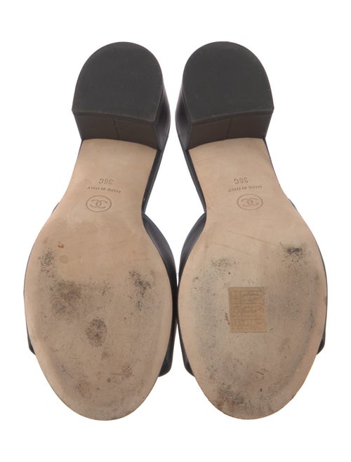 Chanel 2019 Interlocking CC Logo Slides