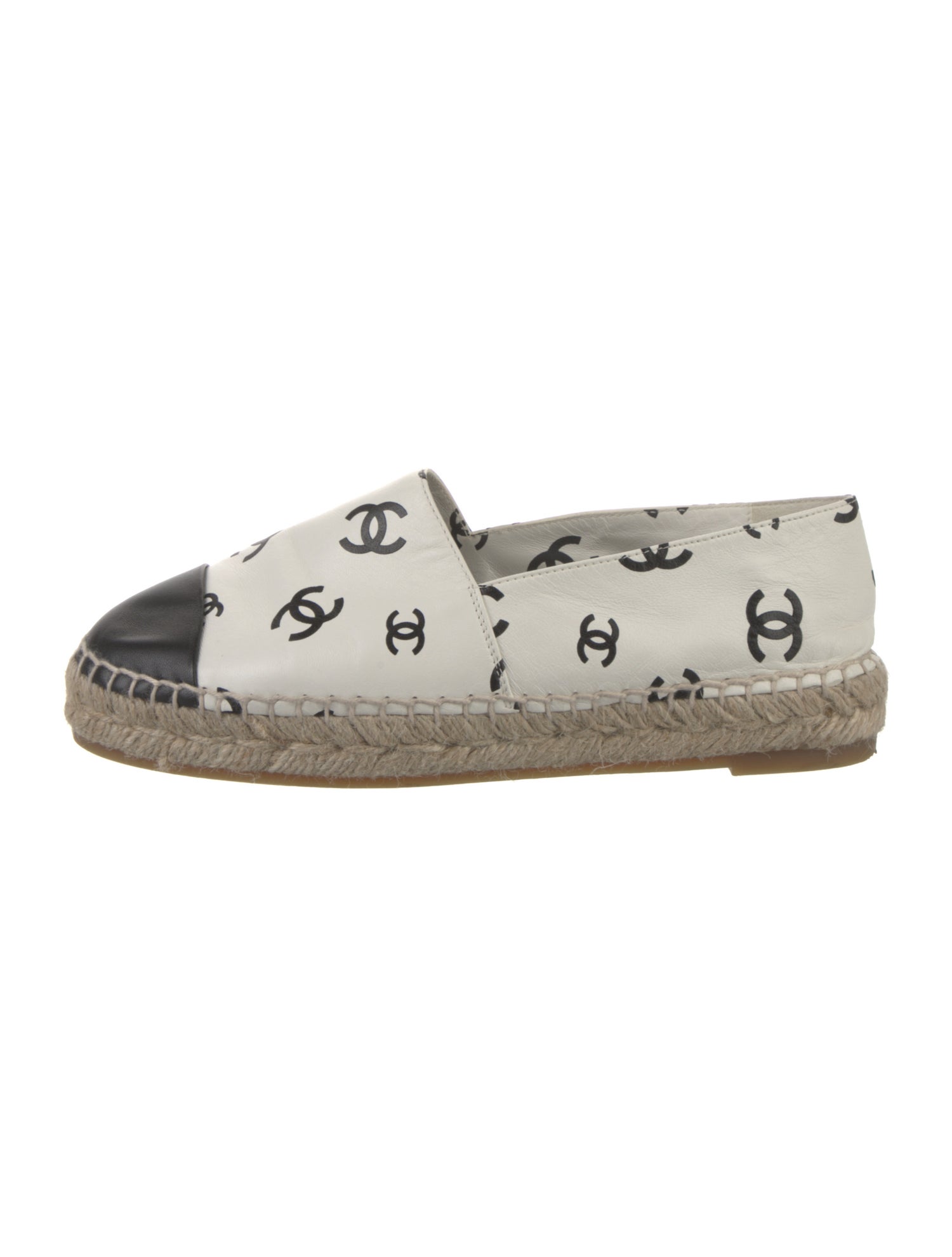 Chanel 2022 Interlocking CC Logo Espadrilles