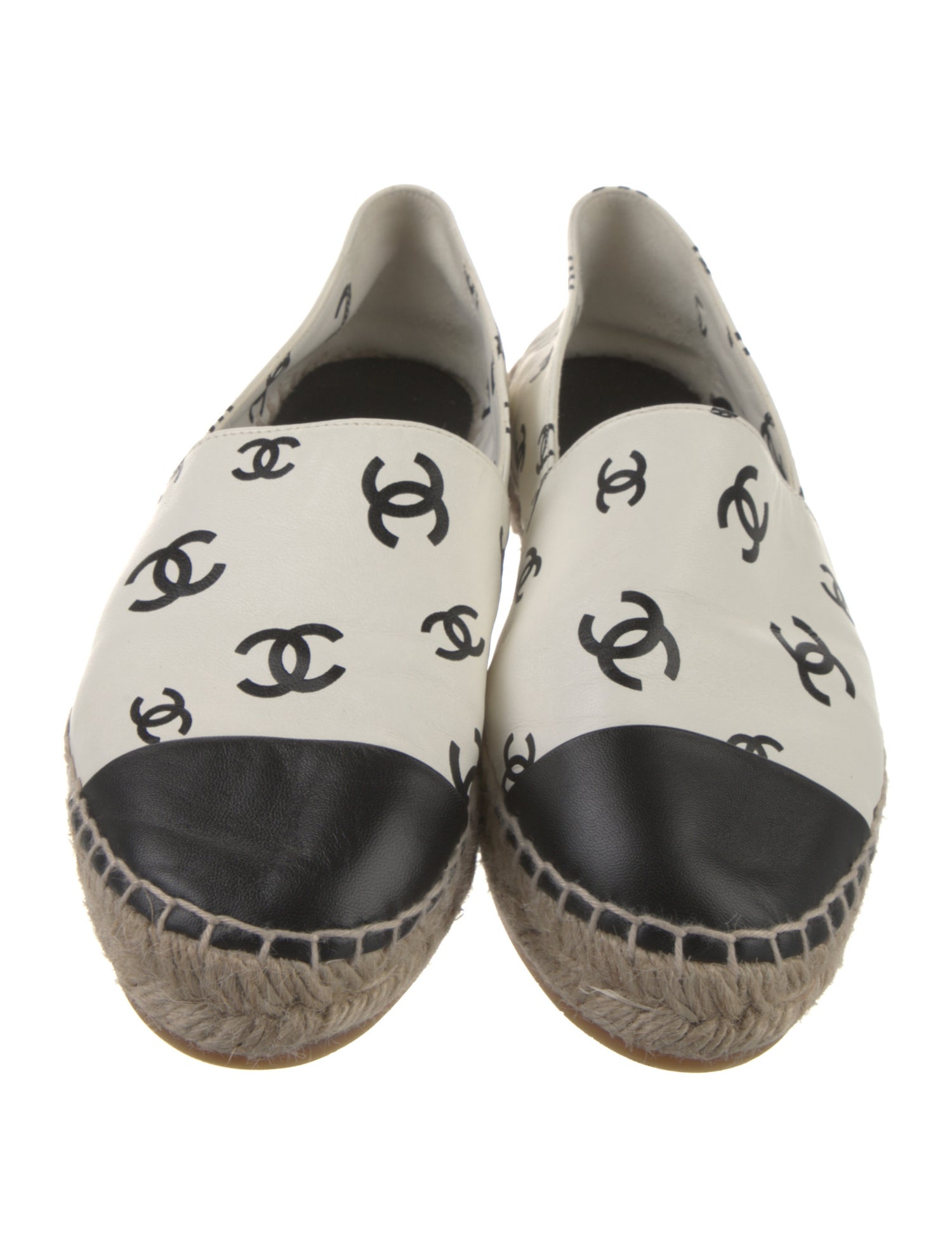 Chanel 2022 Interlocking CC Logo Espadrilles