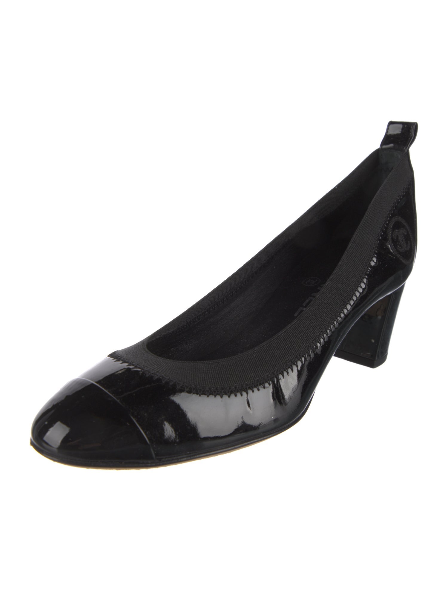 Chanel Interlocking CC Logo Patent Leather Pumps
