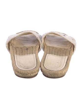 Chanel 2020 Interlocking CC Logo Espadrilles