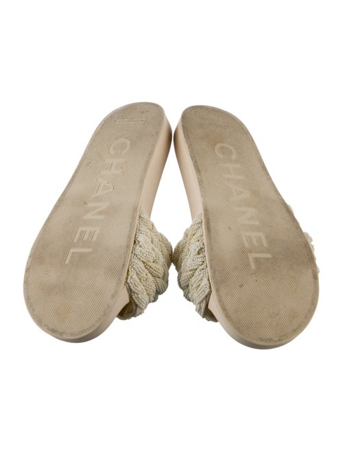 Chanel 2020 Interlocking CC Logo Slides