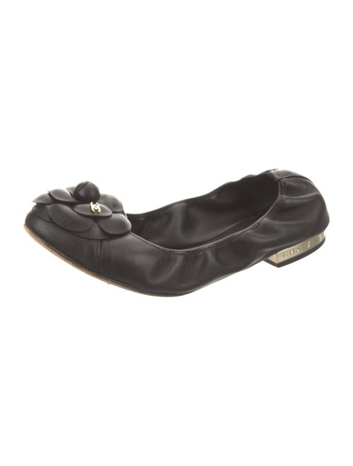 Chanel Interlocking CC Logo Leather Flats