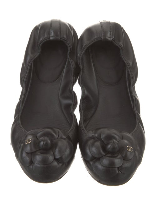 Chanel Interlocking CC Logo Leather Flats