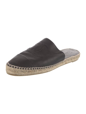 Chanel Interlocking CC Logo Leather Espadrilles