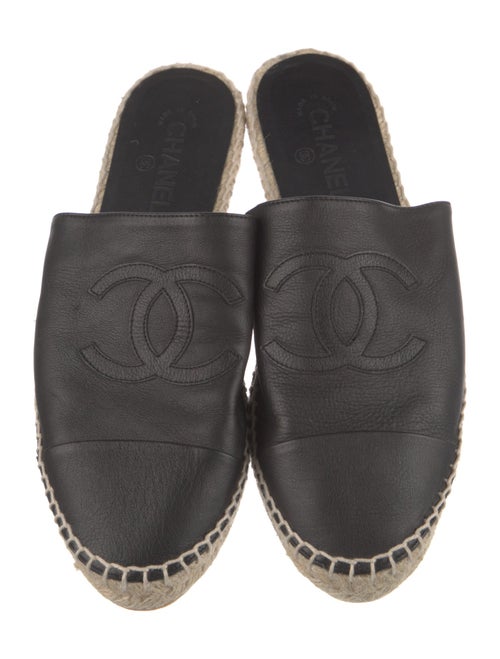Chanel Interlocking CC Logo Leather Espadrilles