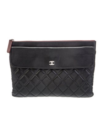 Chanel Flap O-Case Clutch