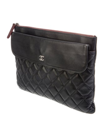 Chanel Flap O-Case Clutch