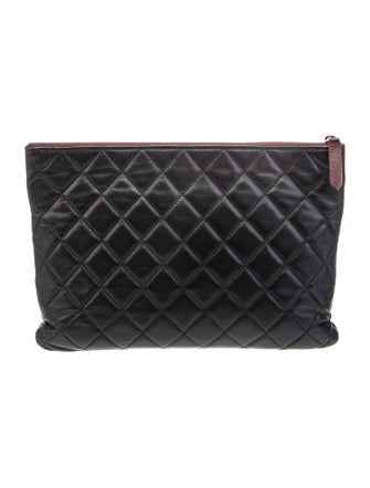 Chanel Flap O-Case Clutch