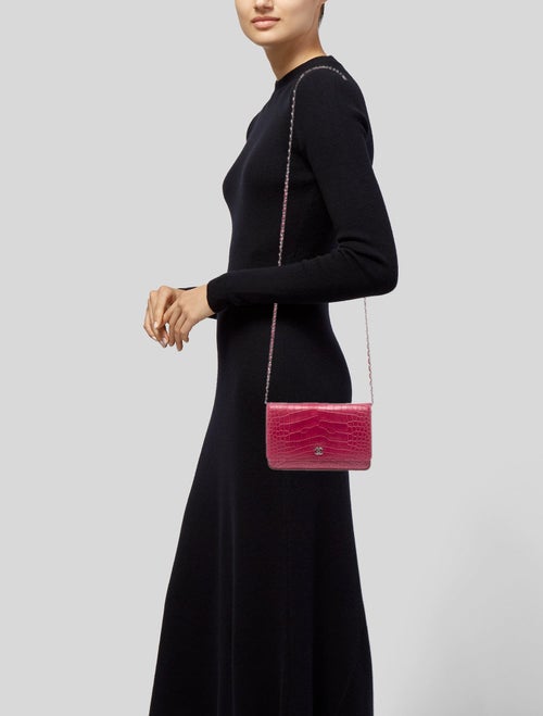 Chanel Alligator Wallet On Chain