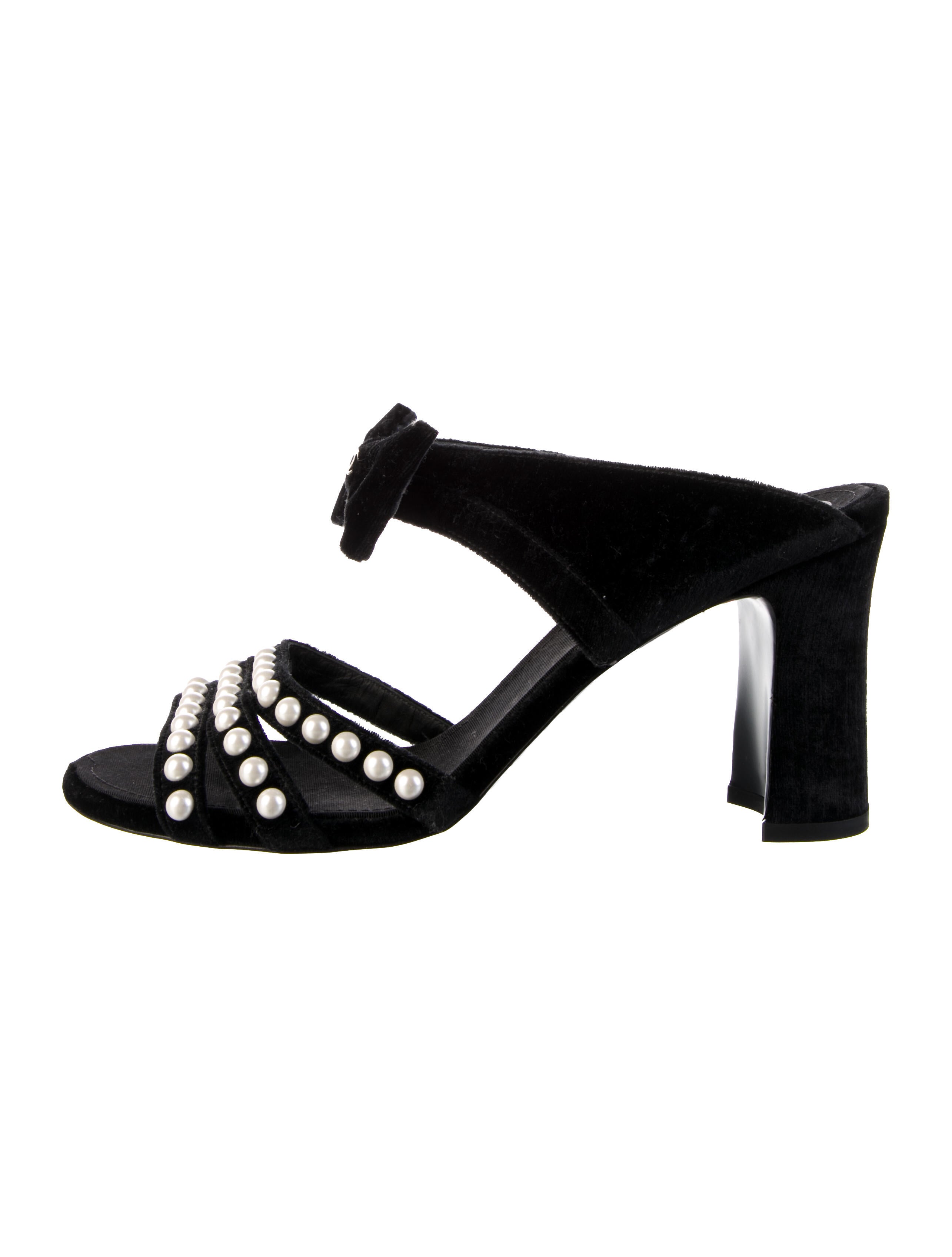 Chanel 2018 Interlocking CC Logo Sandals