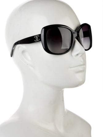 Chanel Interlocking CC Logo Oversize Sunglasses