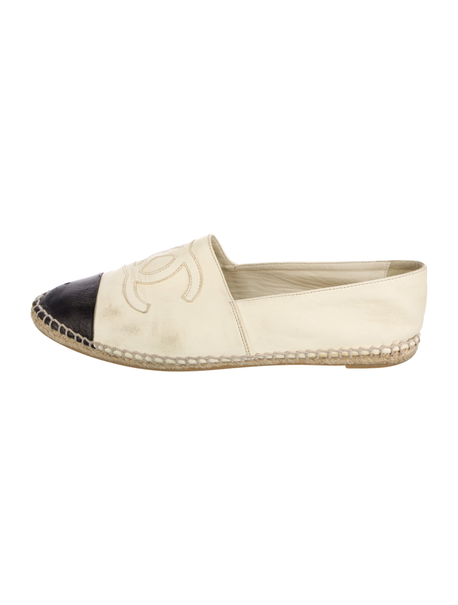 Chanel Interlocking CC Logo Leather Espadrilles