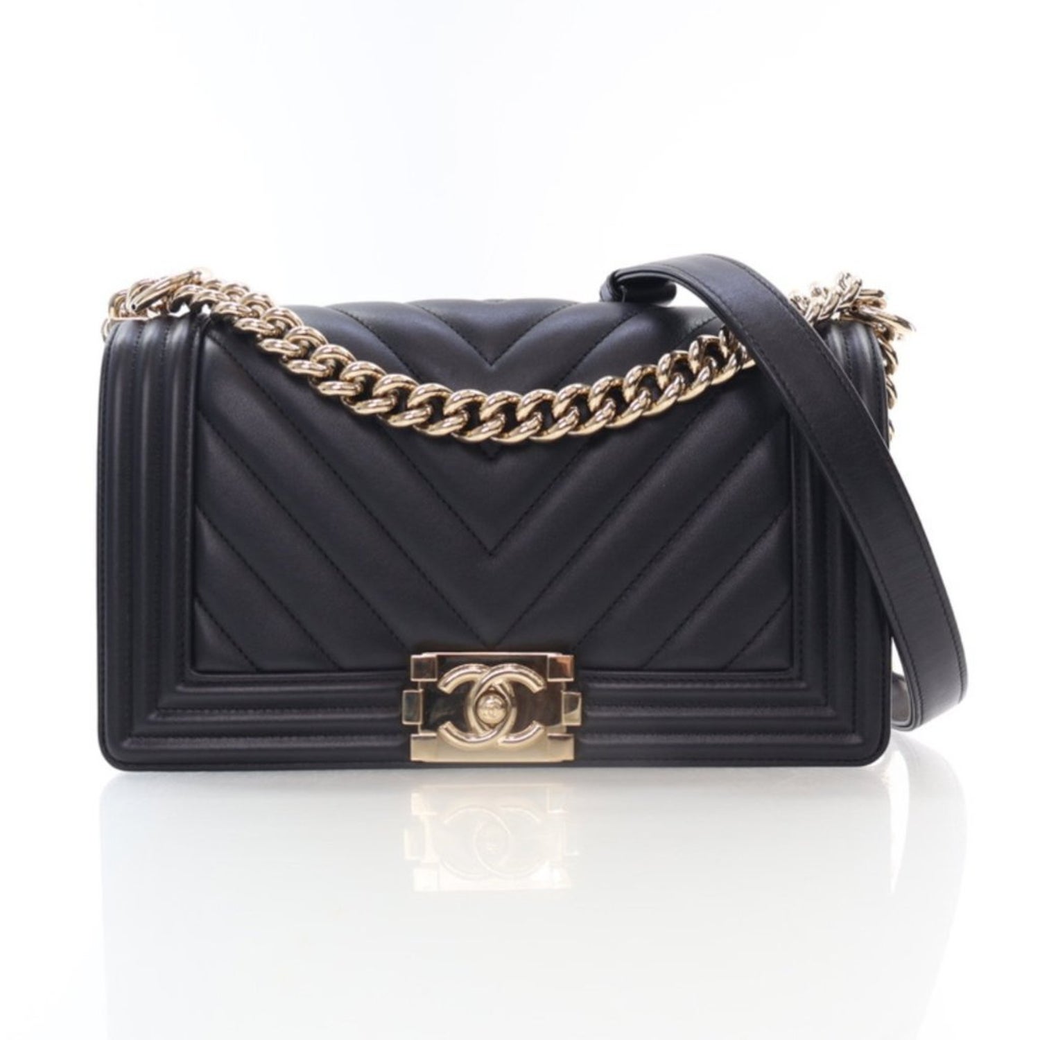 Chanel Interlocking CC Chevron Boy Medium