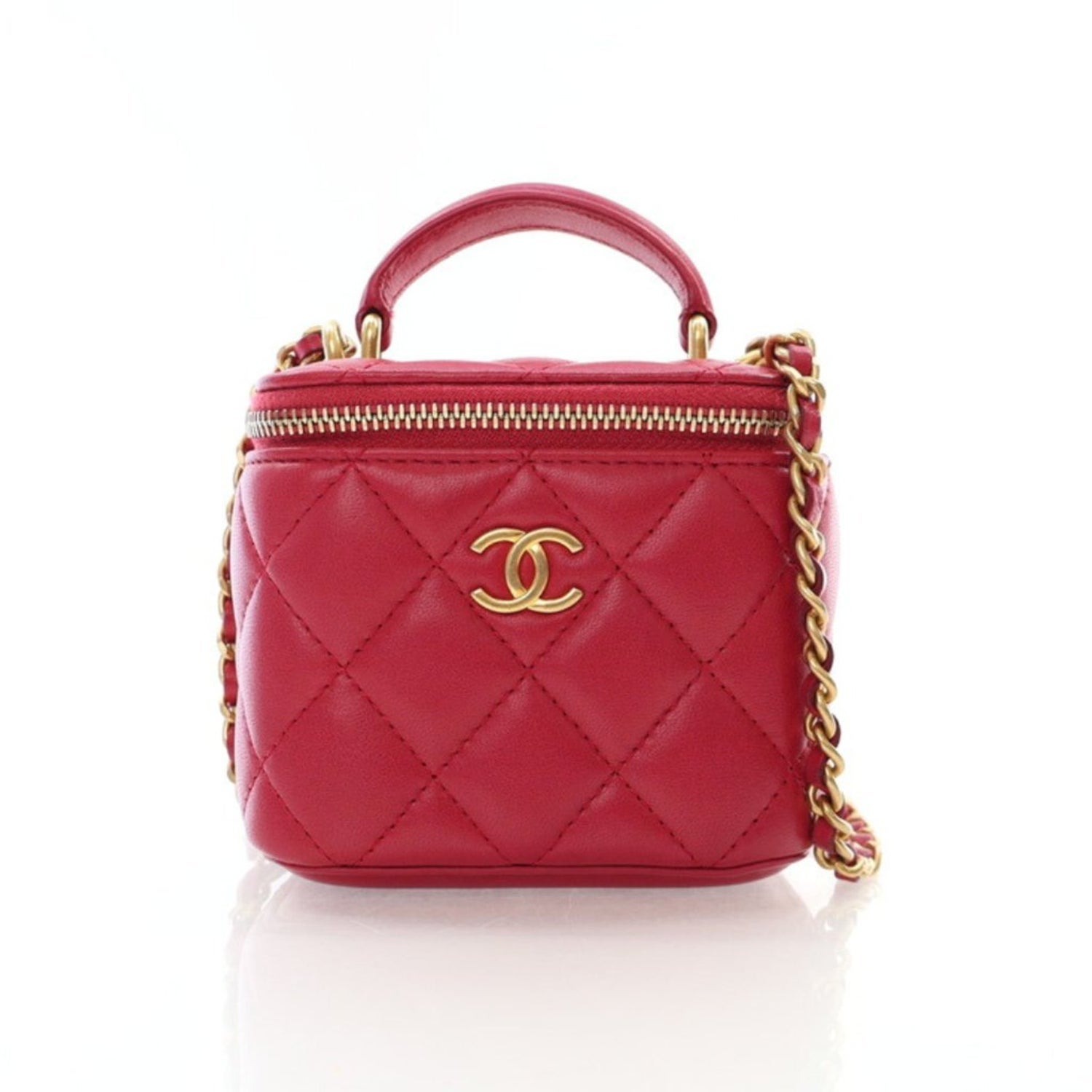 Chanel Interlocking CC Vanity Case With Chain Mini 2021-2022