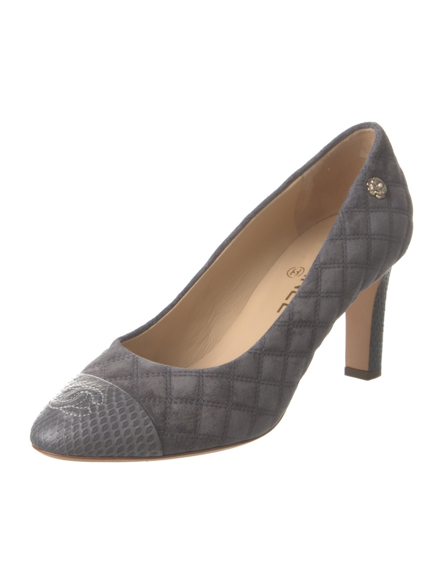 Chanel 2016 Interlocking CC Logo Pumps