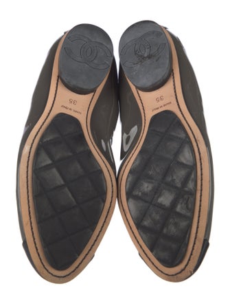 Chanel Interlocking CC Logo Patent Leather Ballet Flats