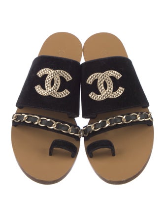 Chanel 2018 Interlocking CC Logo Slides